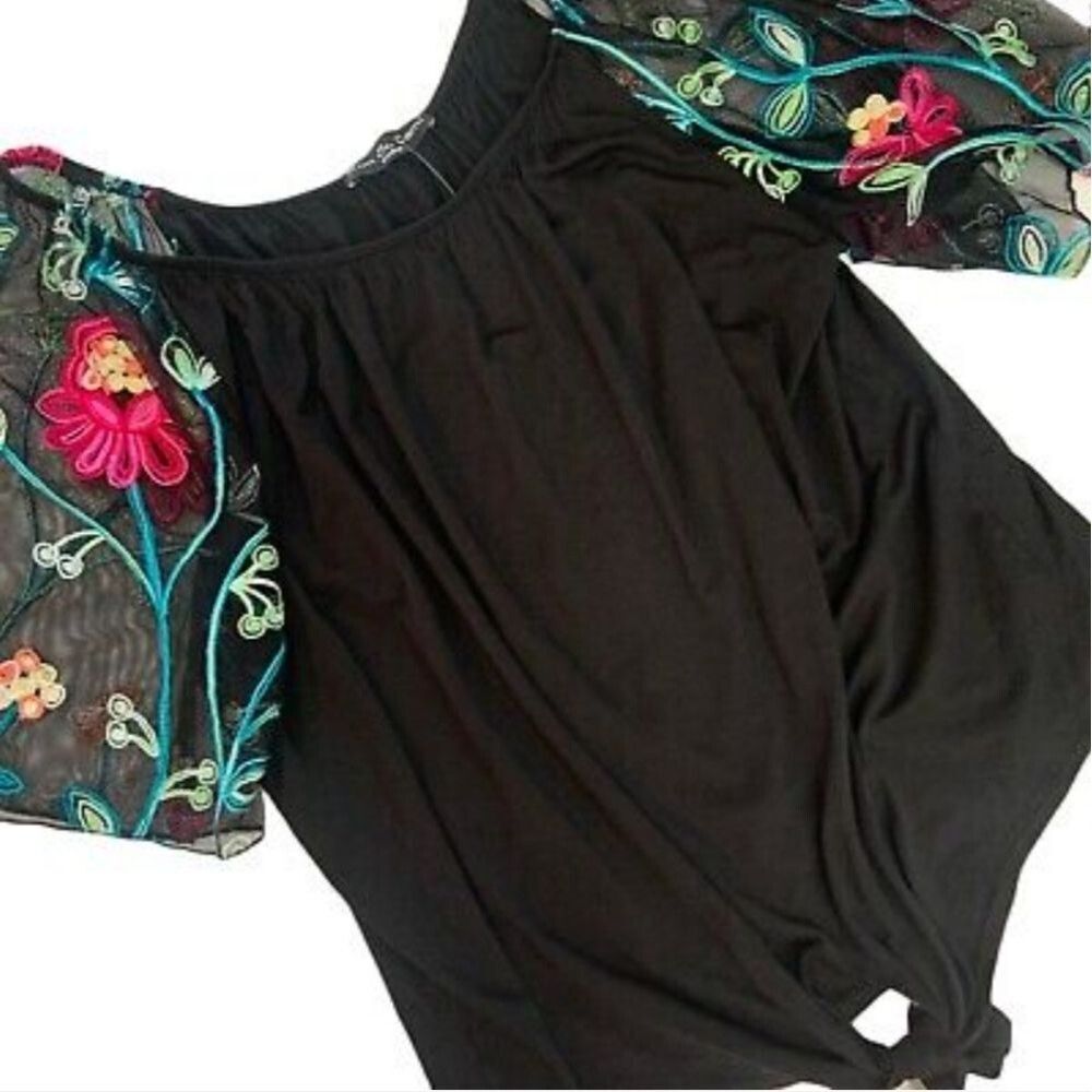 5/$55 Kim & Cami (tags removed) black cotton drapey blouse w/ sheer sleeves, M - Picture 5 of 7